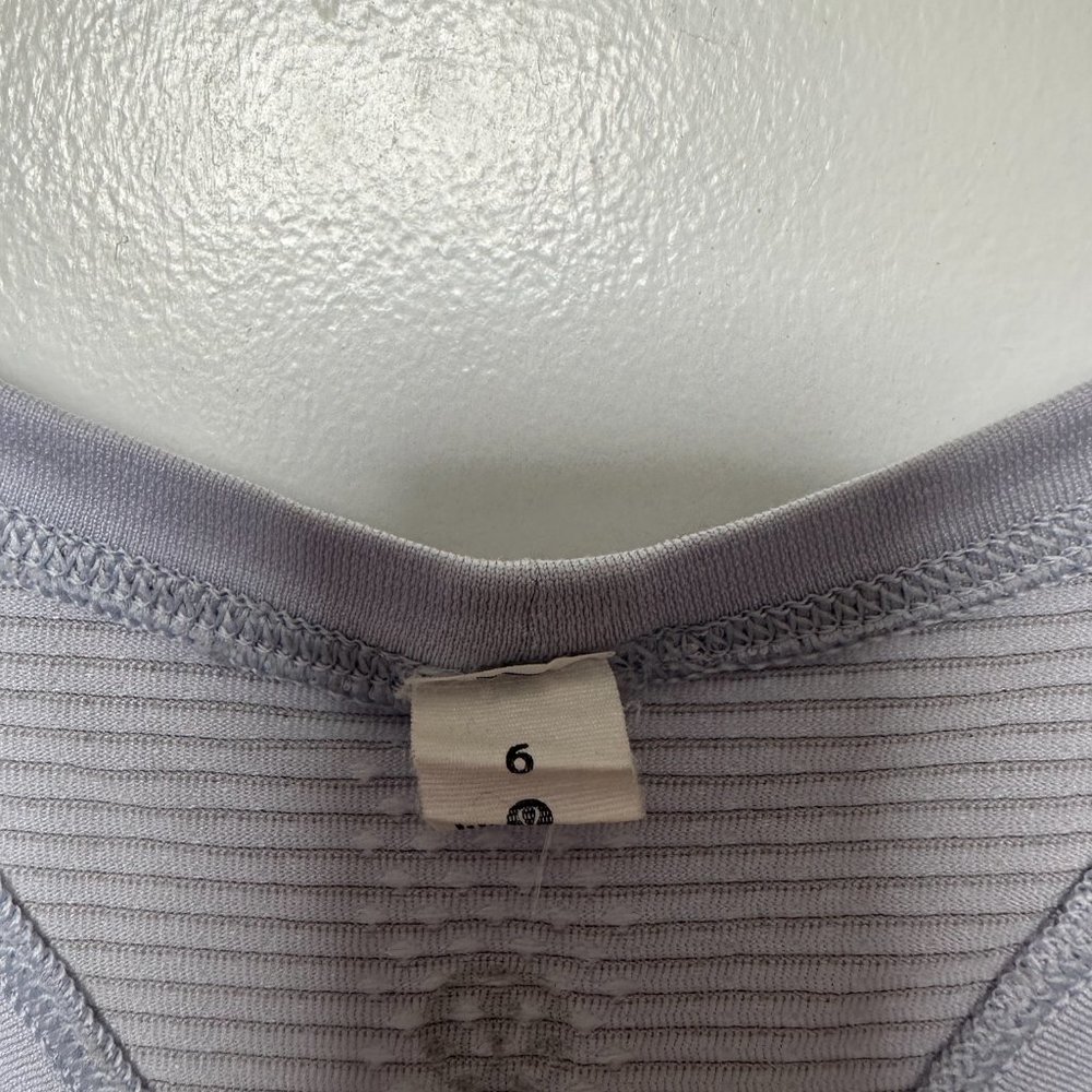 Lululemon Swiftly Tech Racerback - Size 6 - Picture 3 of 5